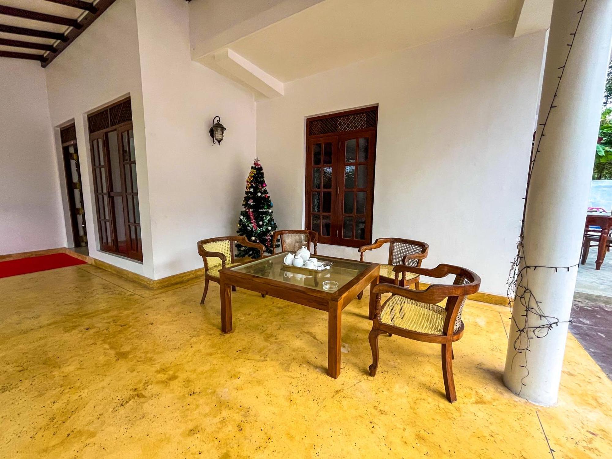 Galle Camellia Экстерьер фото